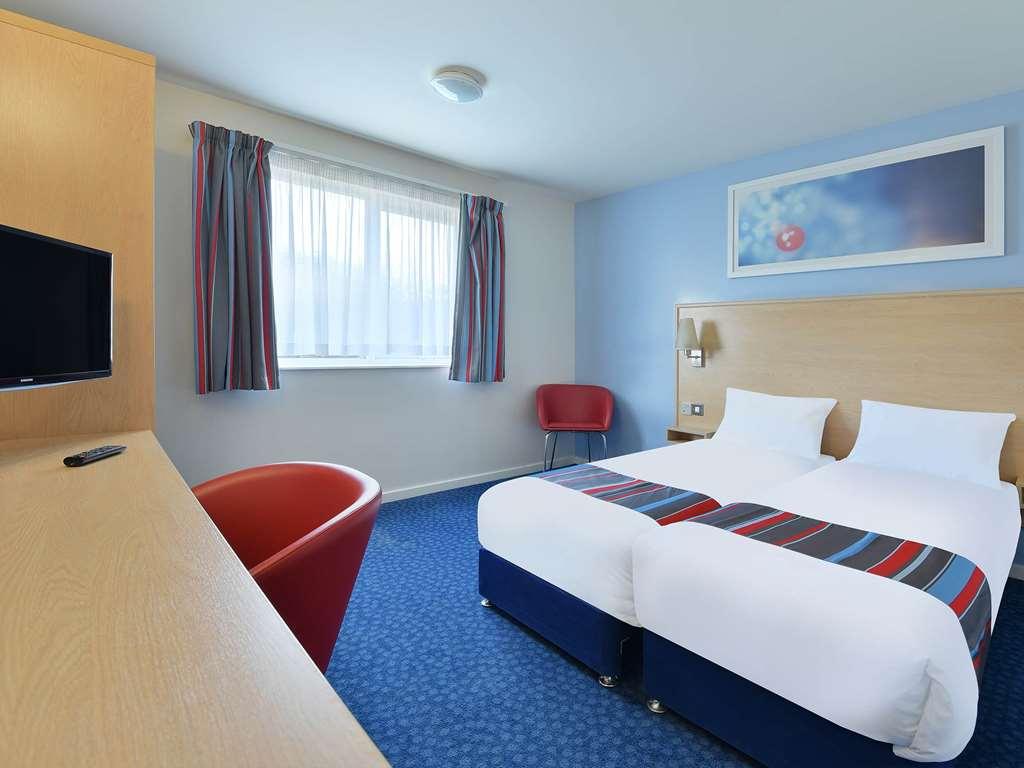 Travelodge Birmingham Yardley Room photo